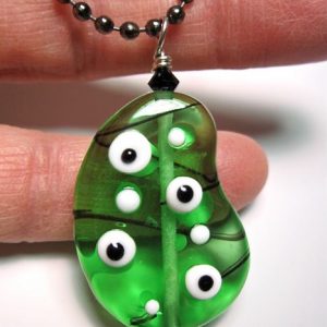green-glass-polka-dot kidney-[emdamt