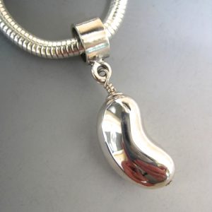 sterling-euro-style-kidney-charm