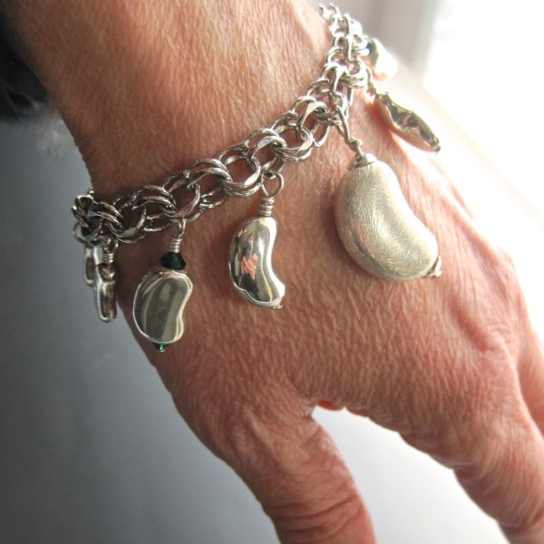 kidney-charm-bracelet