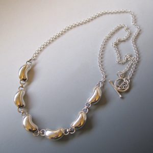 sterling-kidney-necklace
