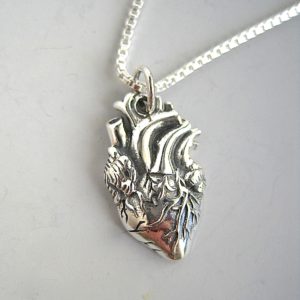small-sterling-anatomical-hear-pendant