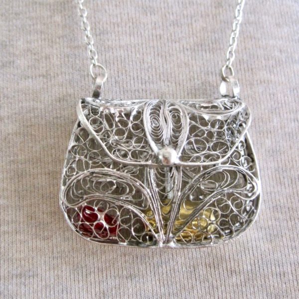 vintage-handbag-purse-locket-pendant-with-charms